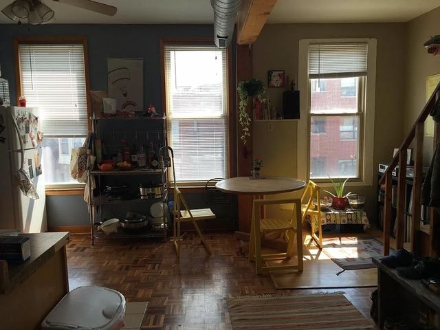 1736 W Beach Avenue, Chicago, IL 60622