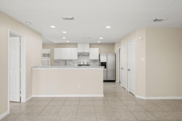 3002 Palace Oaks Drive, Houston, TX 77082