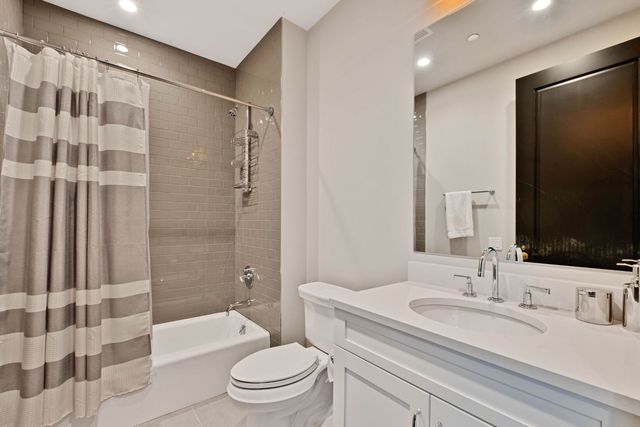 1109 W WASHINGTON Boulevard 5C, Chicago, IL 60607