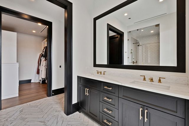 1109 W WASHINGTON Boulevard 5C, Chicago, IL 60607