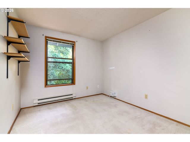 7925 Sw FANNO CREEK Dr 6, Tigard, OR 97224