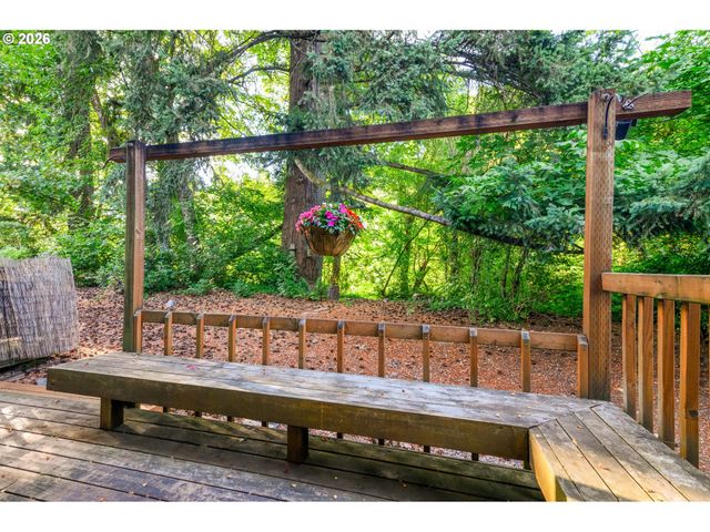7925 Sw FANNO CREEK Dr 6, Tigard, OR 97224