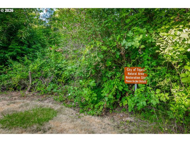 7925 Sw FANNO CREEK Dr 6, Tigard, OR 97224