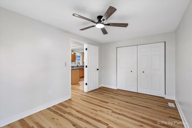 2617 W Emerald Court, Mchenry, IL 60051