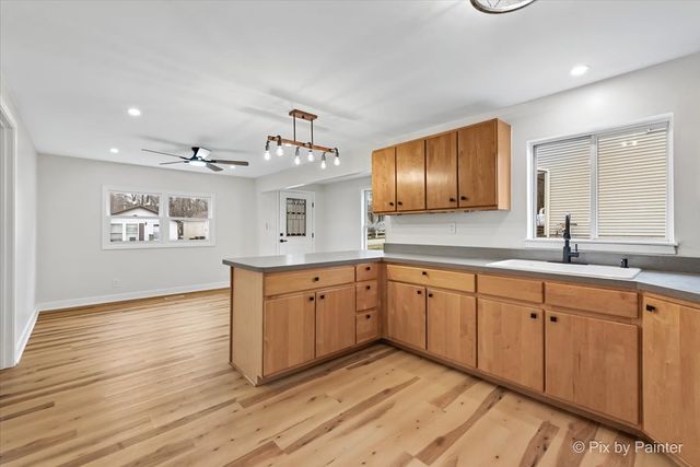 2617 W Emerald Court, Mchenry, IL 60051