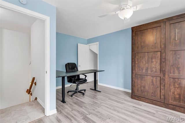 2201 Sequoia Park Court E, Maryland Heights, MO 63043