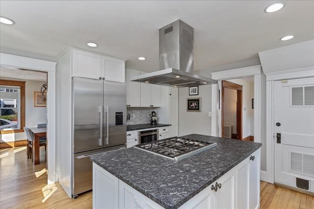 63 Billerica Rd, Chelmsford, MA 01824