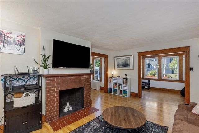 63 Billerica Rd, Chelmsford, MA 01824