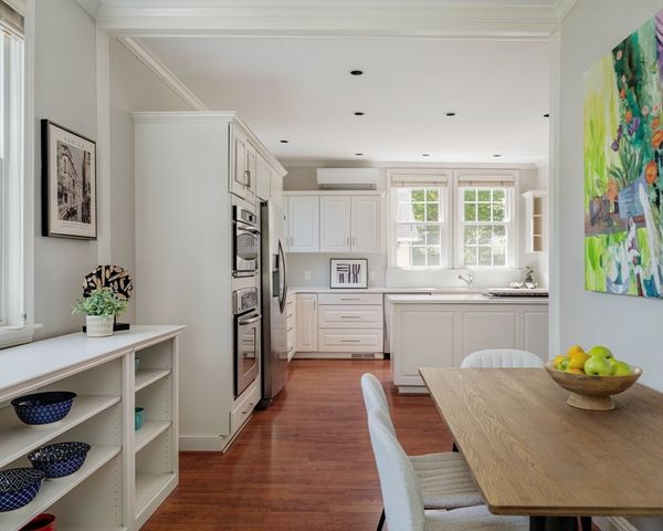 17 Chesham Road, Brookline, MA 02445