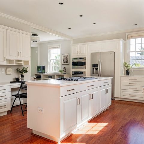 17 Chesham Road, Brookline, MA 02445