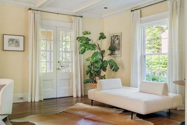 17 Chesham Road, Brookline, MA 02445