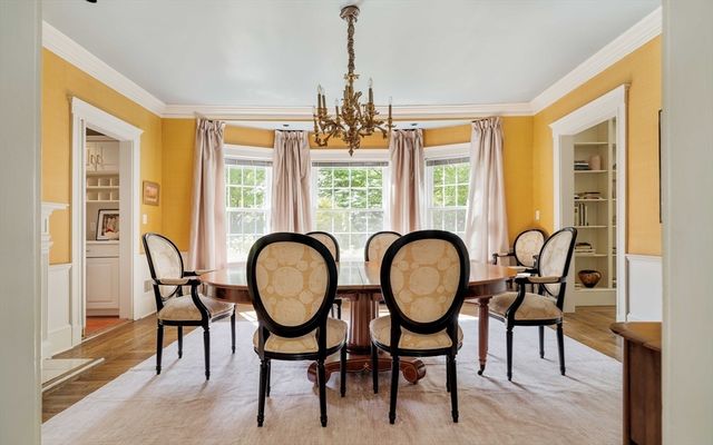 17 Chesham Road, Brookline, MA 02445