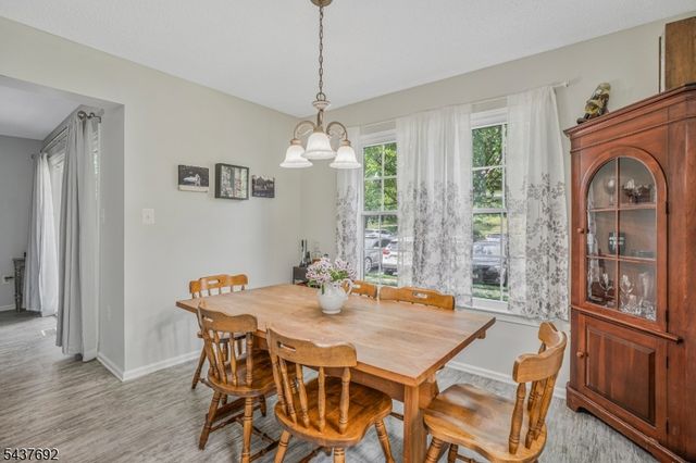 130 Arbor Way, Branchburg Twp., NJ 08876