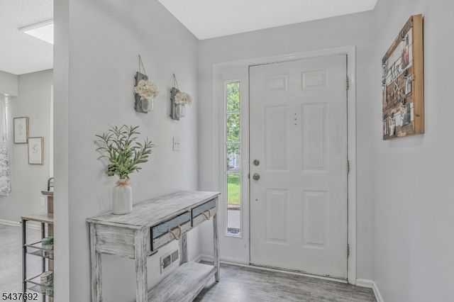 130 Arbor Way, Branchburg Twp., NJ 08876