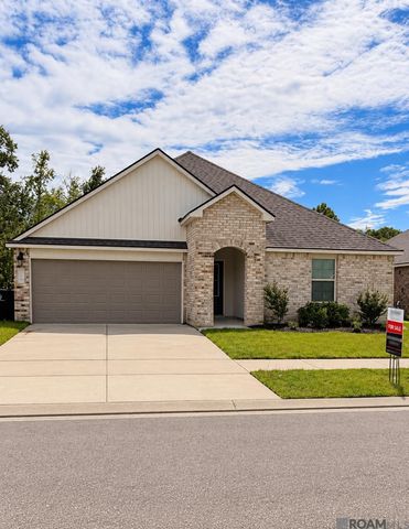 734 Lambot Ave, Zachary, LA 70791