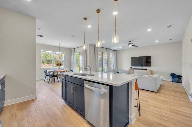 5346 ROYAL POINT AVENUE, Kissimmee, FL 34746
