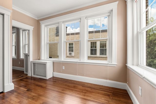 132 Sewall Avenue C, Brookline, MA 02446