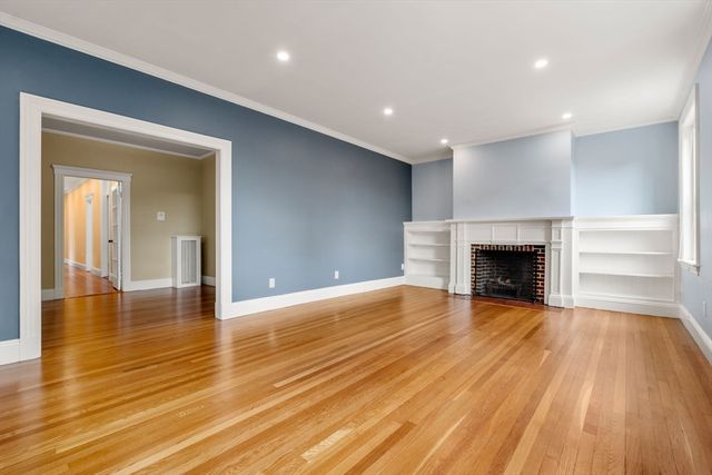 132 Sewall Avenue C, Brookline, MA 02446