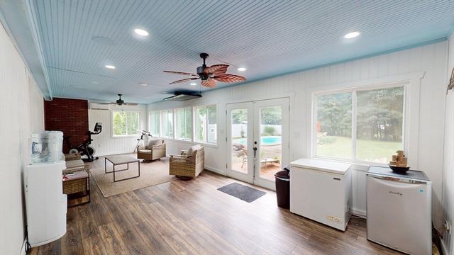 52 Prospect Avenue, Attleboro, MA 02703