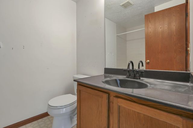 3691 Carriage Run Drive, Hilliard, OH 43026