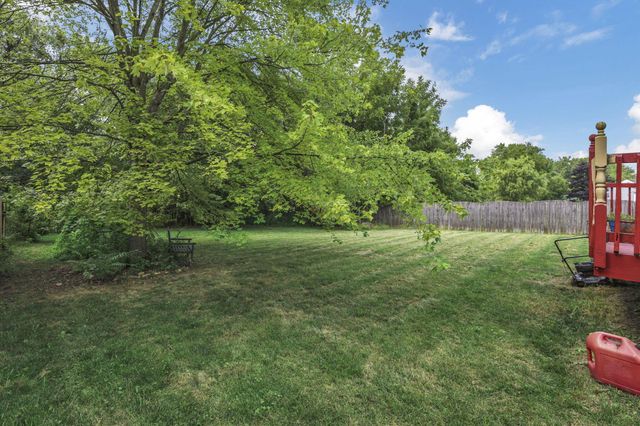 3691 Carriage Run Drive, Hilliard, OH 43026