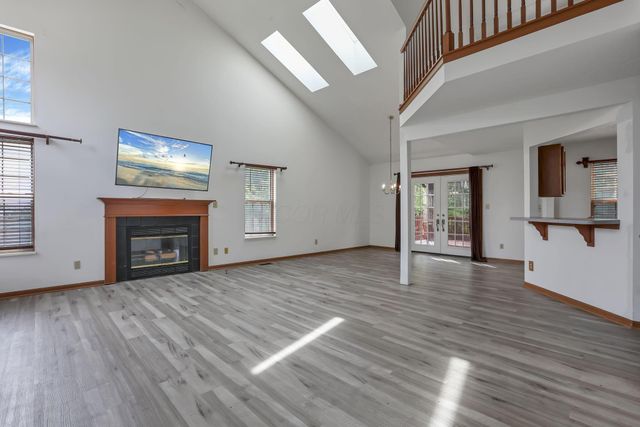 3691 Carriage Run Drive, Hilliard, OH 43026