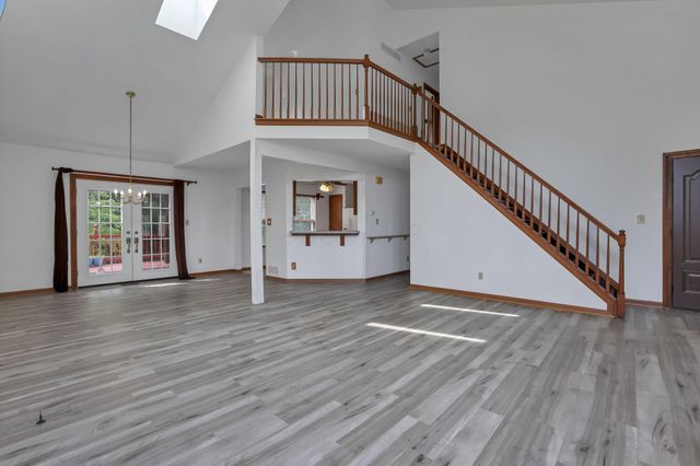 3691 Carriage Run Drive, Hilliard, OH 43026