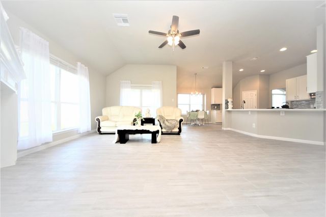 9935 Wing Street, Conroe, TX 77385