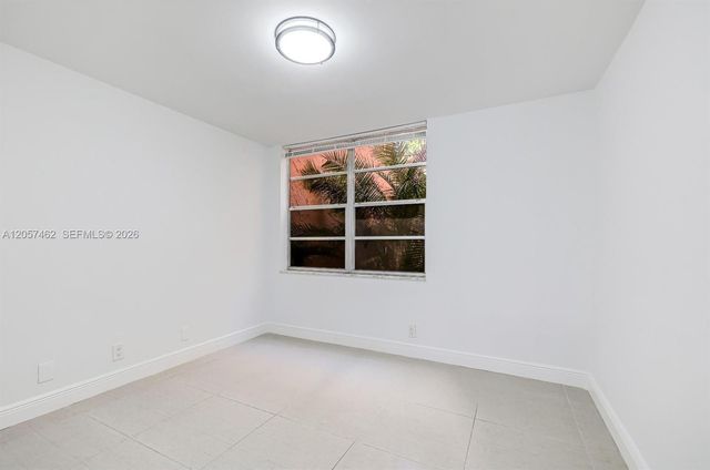 9471 Evergreen Place 104, Davie, FL 33324