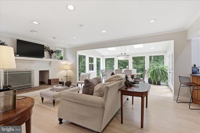 11180 TATTERSALL TRL, Oakton, VA 22124