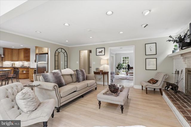 11180 TATTERSALL TRL, Oakton, VA 22124