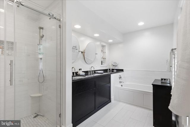 11180 TATTERSALL TRL, Oakton, VA 22124