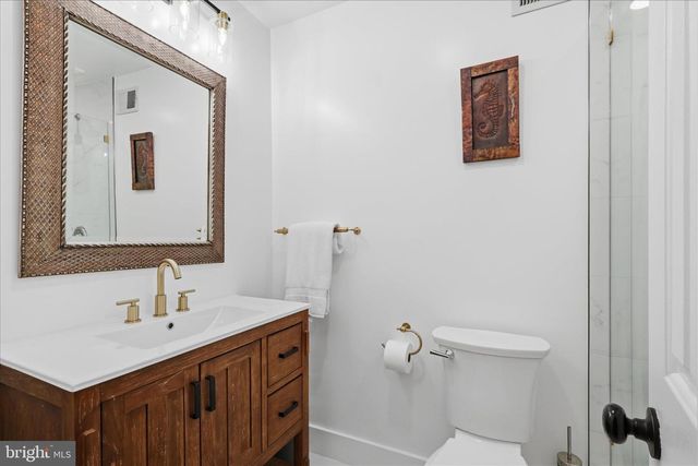 11180 TATTERSALL TRL, Oakton, VA 22124