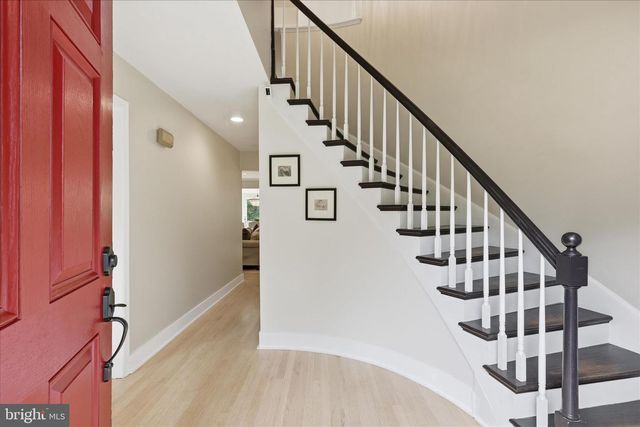 11180 TATTERSALL TRL, Oakton, VA 22124