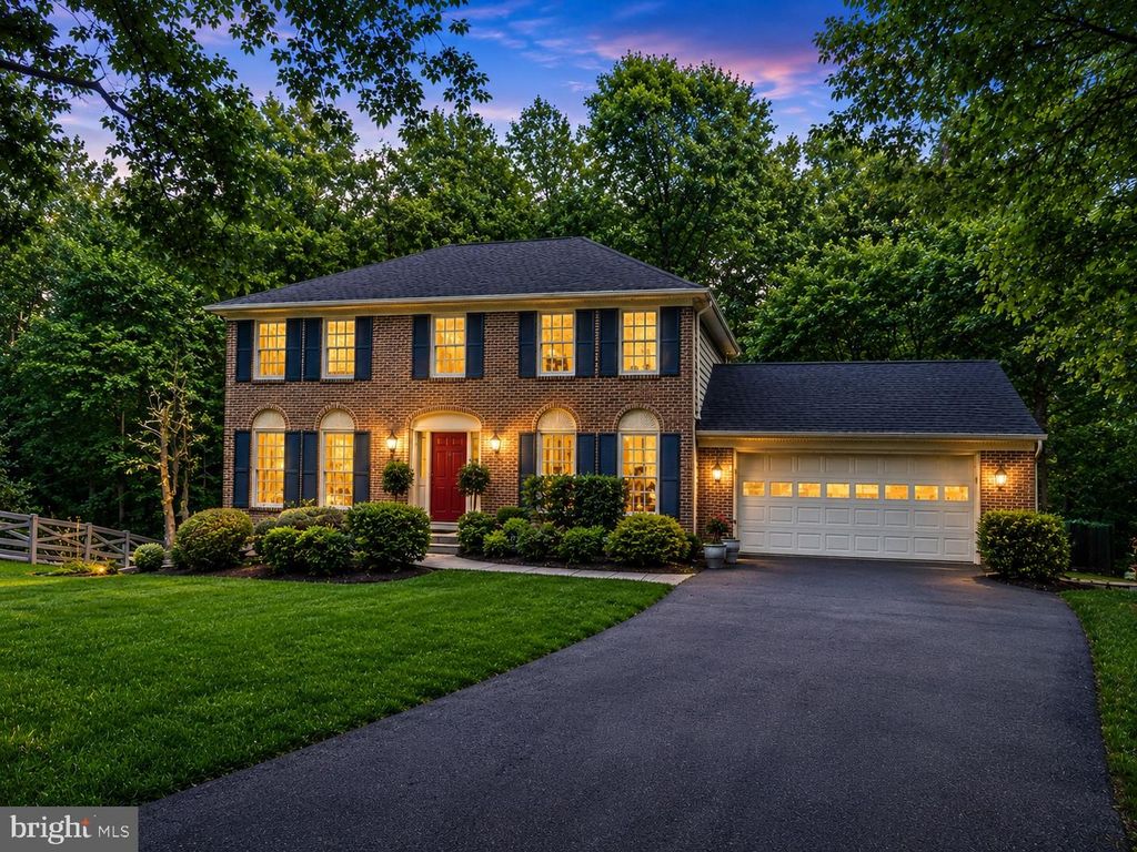 11180 TATTERSALL TRL, Oakton, VA 22124