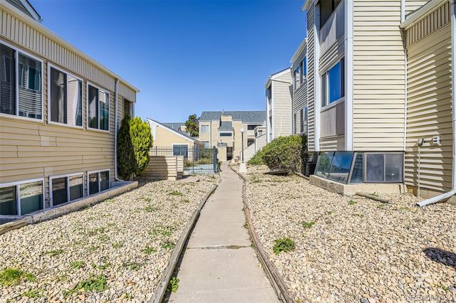 10742 E Exposition Avenue 223, Aurora, CO 80012