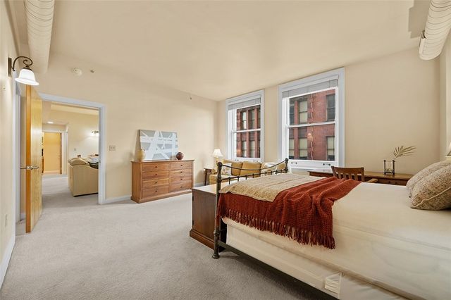 306 4th Ave 401, Downtown Pgh, PA 15222