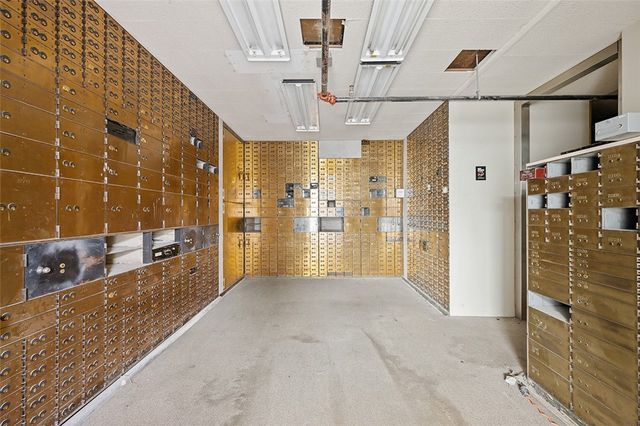 306 4th Ave 401, Downtown Pgh, PA 15222