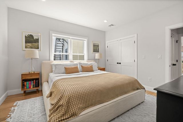225-227 Havre Street 1, Boston, MA 02128