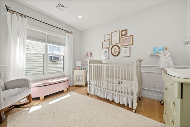 225-227 Havre Street 1, Boston, MA 02128