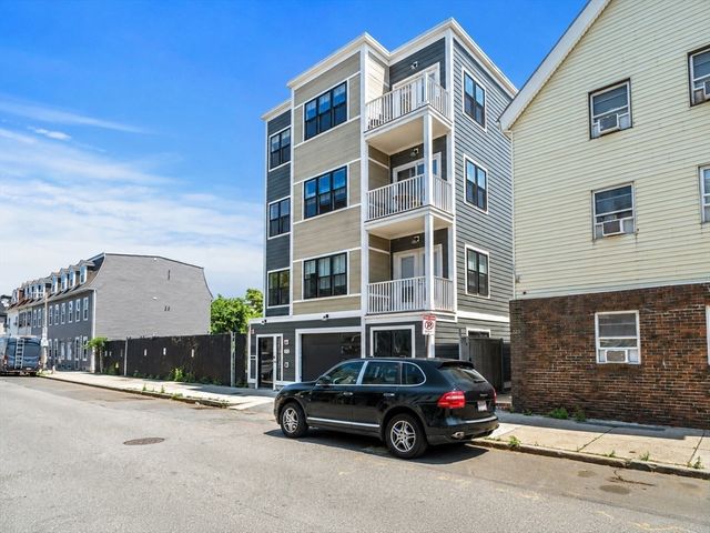 225-227 Havre Street 1, Boston, MA 02128
