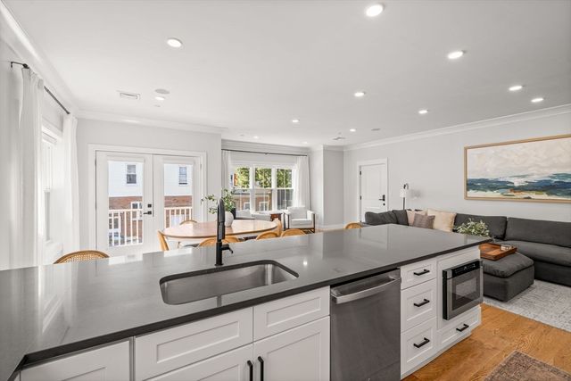 225-227 Havre Street 1, Boston, MA 02128