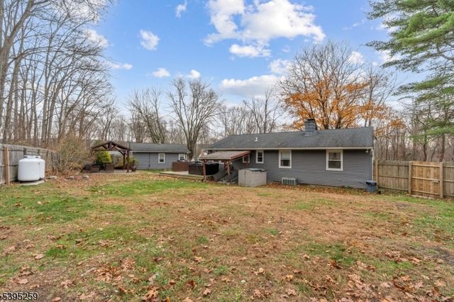 3 Volker Ln, Sandyston Twp., NJ 07827