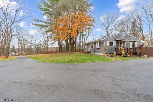3 Volker Ln, Sandyston Twp., NJ 07827