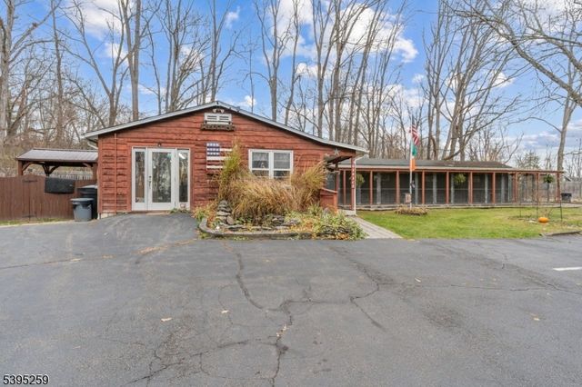 3 Volker Ln, Sandyston Twp., NJ 07827