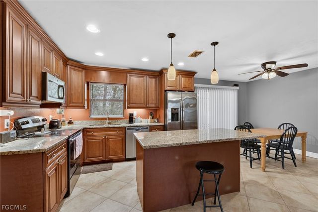 1938 Flamingo DR, North Fort Myers, FL 33917