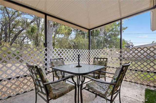 1938 Flamingo DR, North Fort Myers, FL 33917