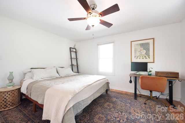 110 Le An Hurst Road, Asheville, NC 28803