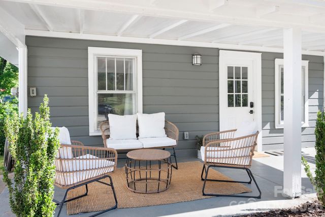 110 Le An Hurst Road, Asheville, NC 28803