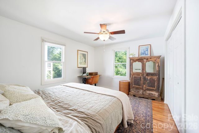 110 Le An Hurst Road, Asheville, NC 28803